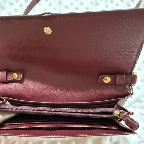 Michael Kors Wine and Tan Crossbody Bag - Picture 9 of 10